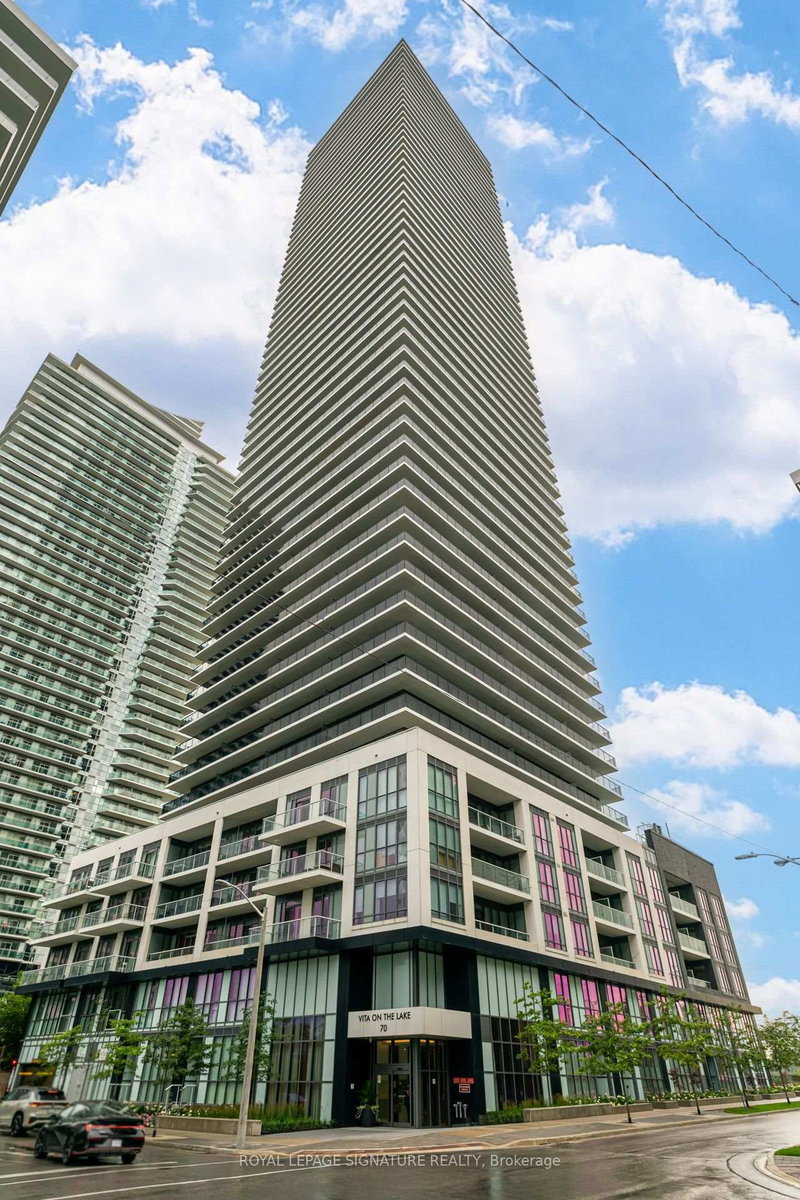 1908 - 70 Annie Craig Drive