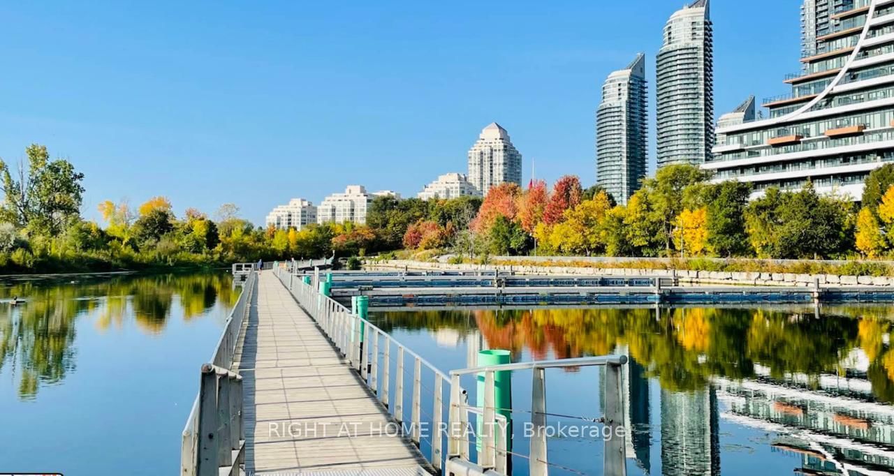 56 Annie Craig Drive • #608 • Toronto, ON photo 23
