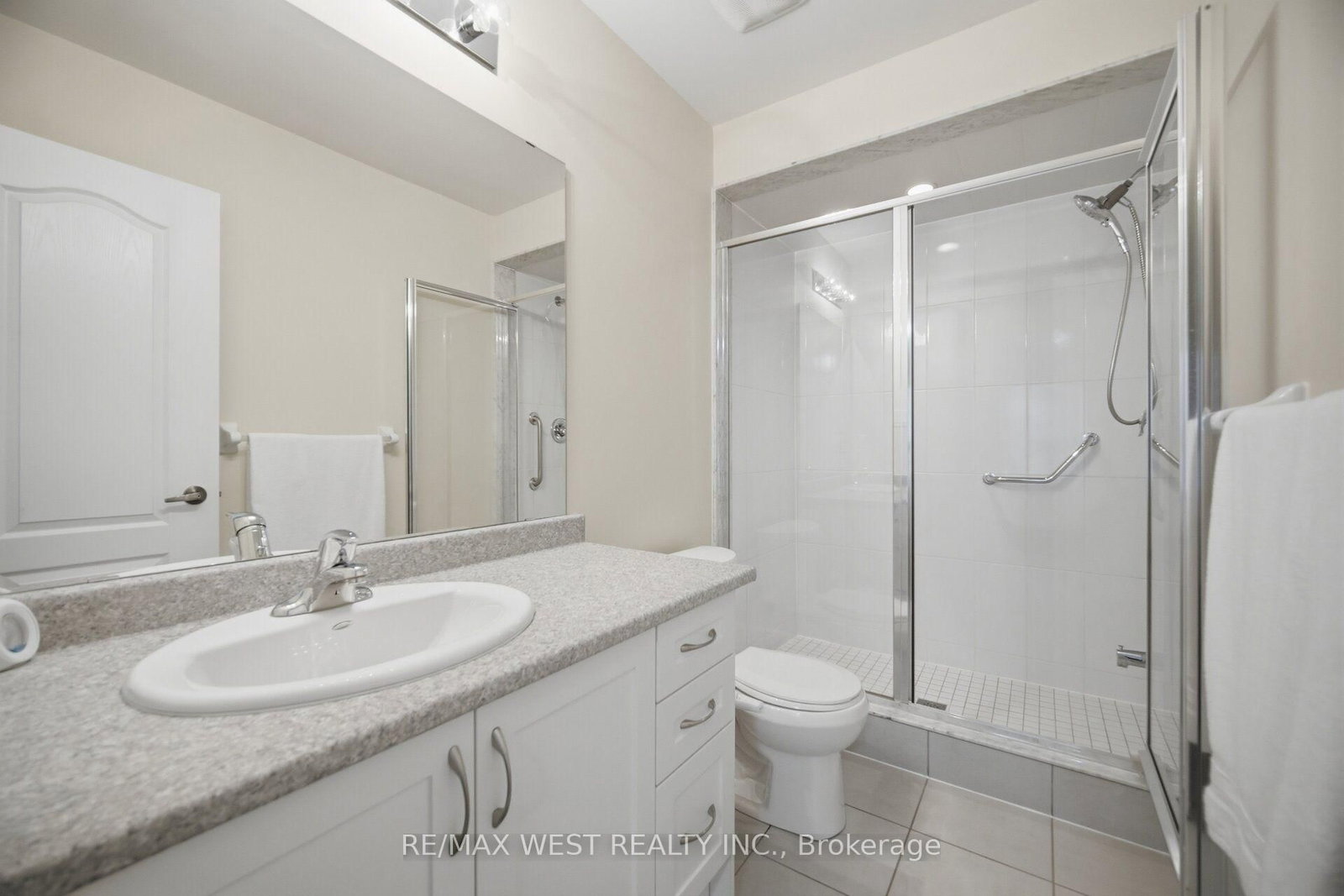 12 Muzzo Drive • Brampton, ON photo 23