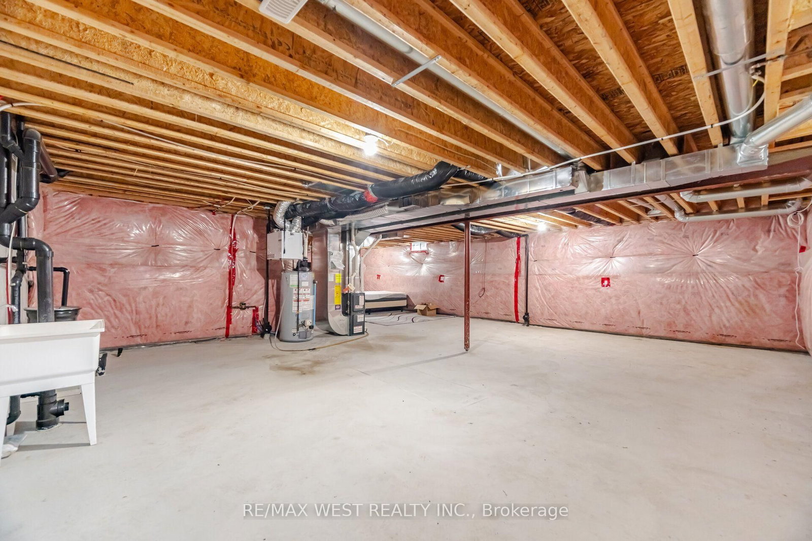 12 Muzzo Drive • Brampton, ON photo 32