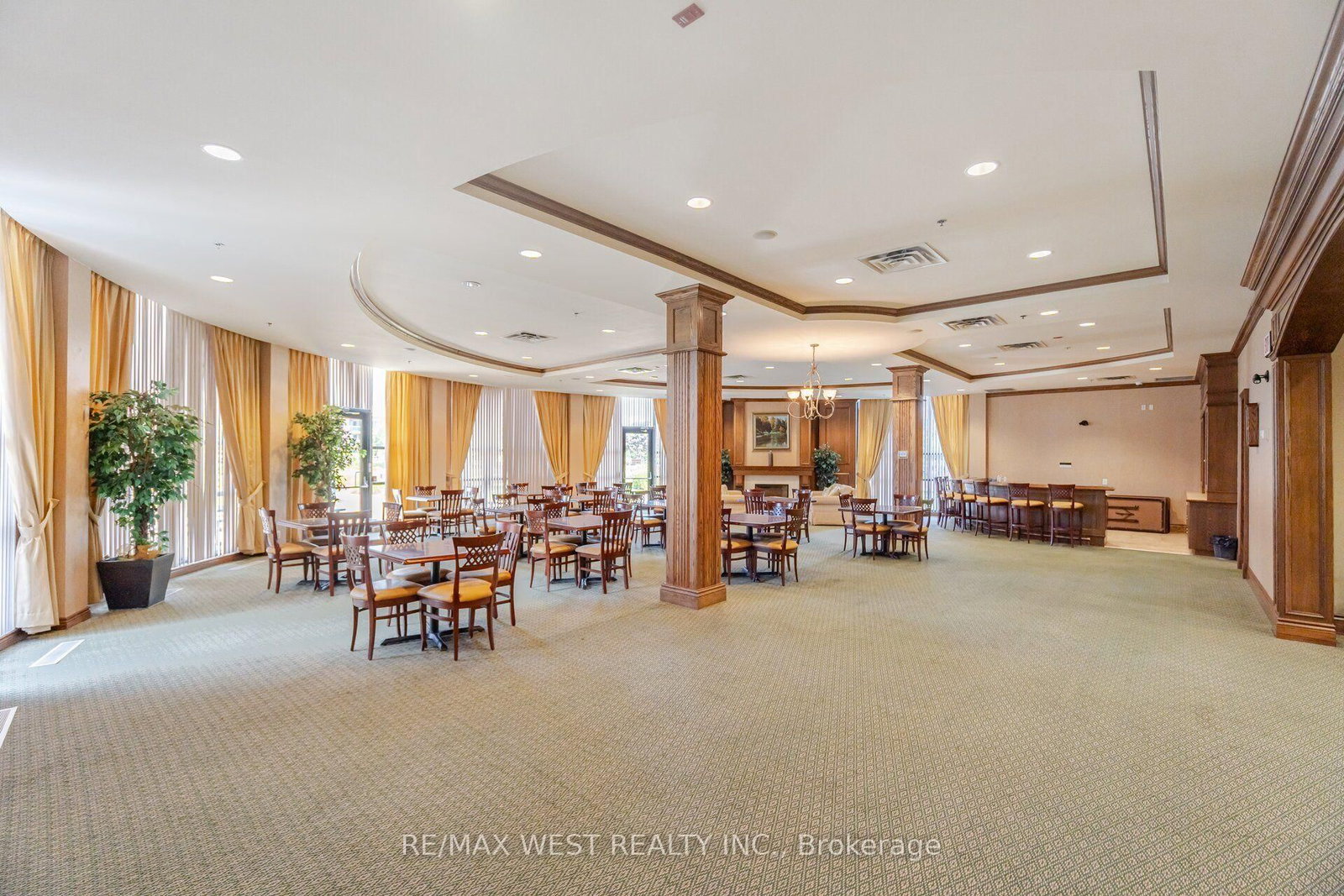 12 Muzzo Drive • Brampton, ON photo 44