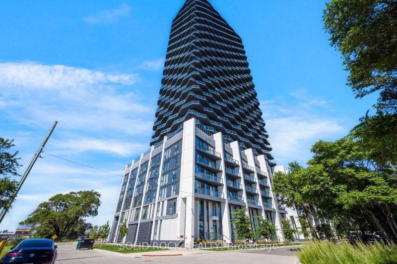 211 - 36 Zorra Street