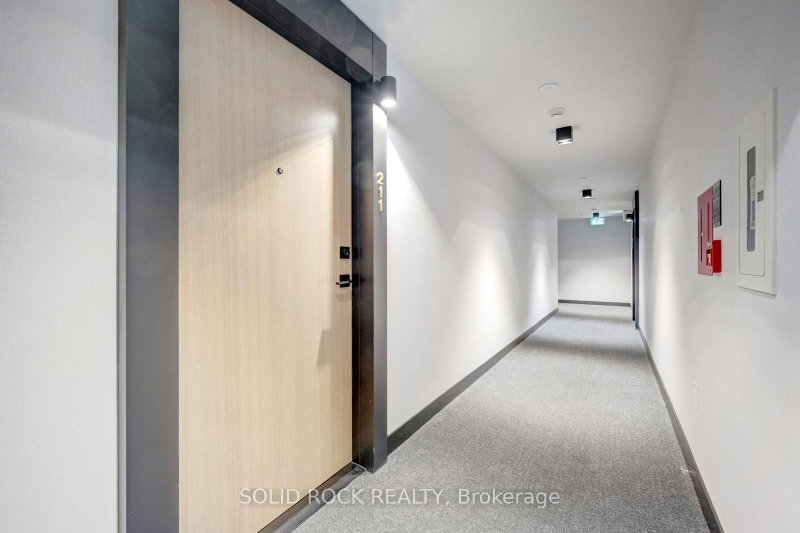 211 - 36 Zorra Street