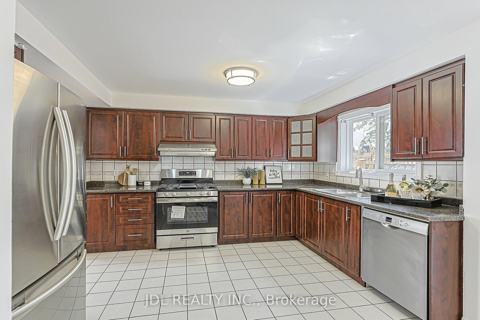 676 Ceremonial Drive • Mississauga, ON photo 19