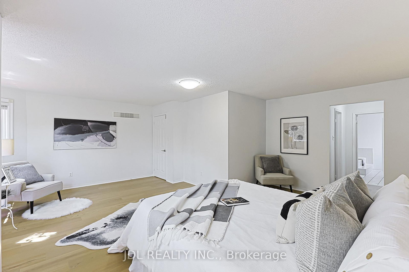 676 Ceremonial Drive • Mississauga, ON photo 26