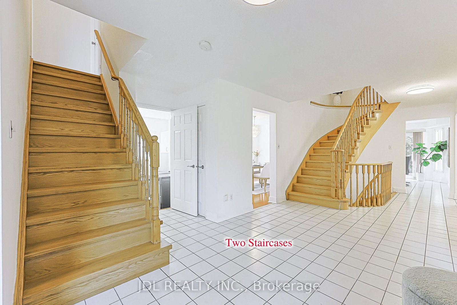 676 Ceremonial Drive • Mississauga, ON photo 5
