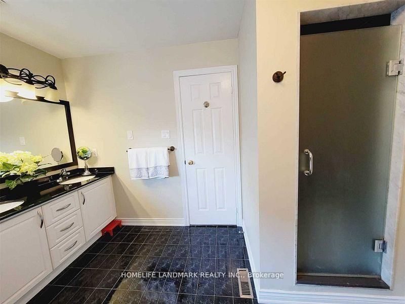 274 Falstaff Avenue • Toronto, ON photo 18