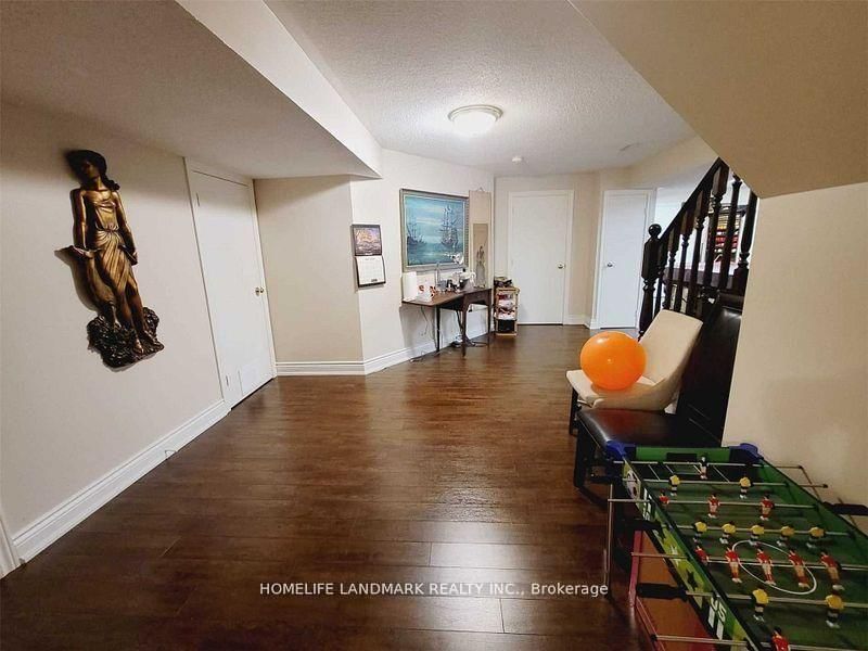 274 Falstaff Avenue • Toronto, ON photo 24