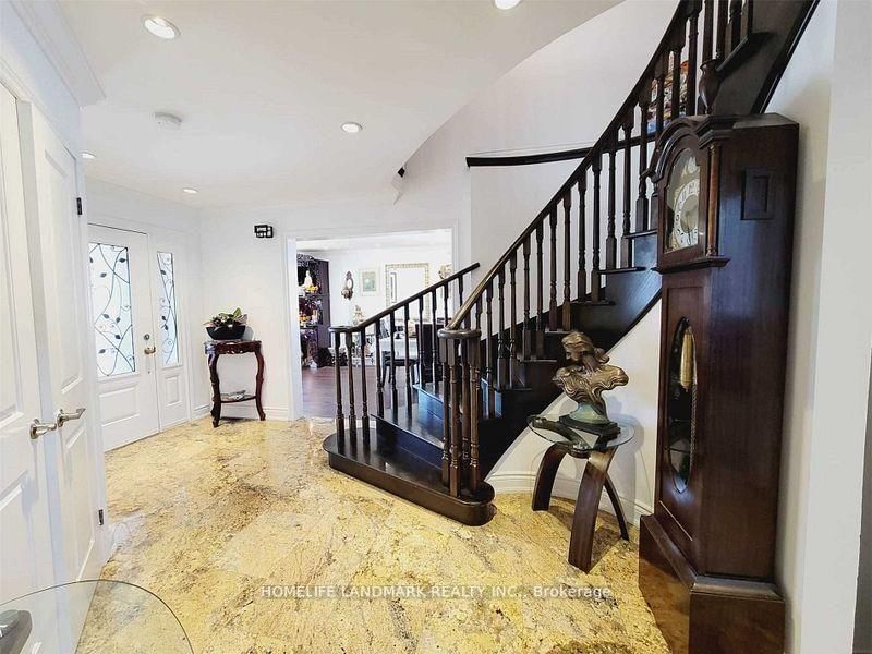 274 Falstaff Avenue • Toronto, ON photo 5