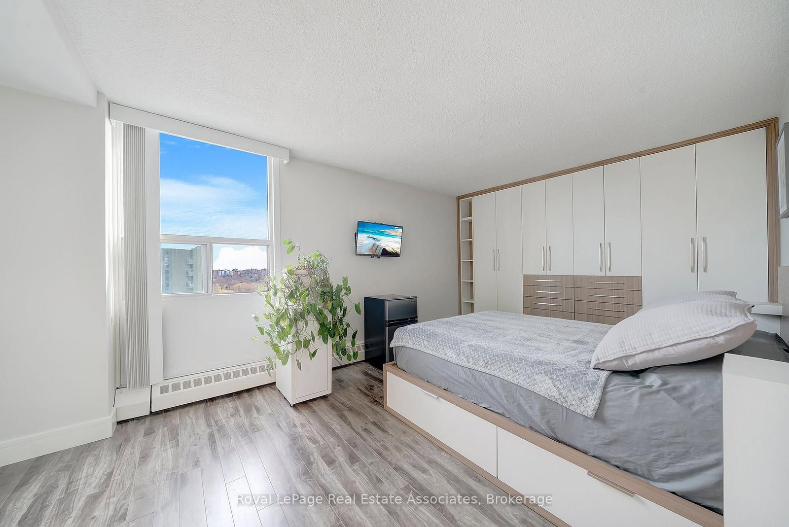 335 Mill Road • #1406 • Toronto, ON photo 15
