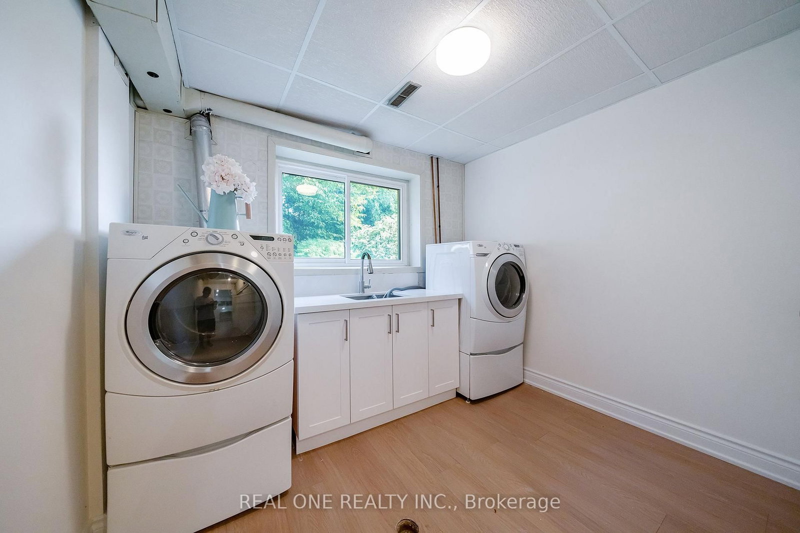 3148 Bentworth Drive • Burlington, ON photo 33