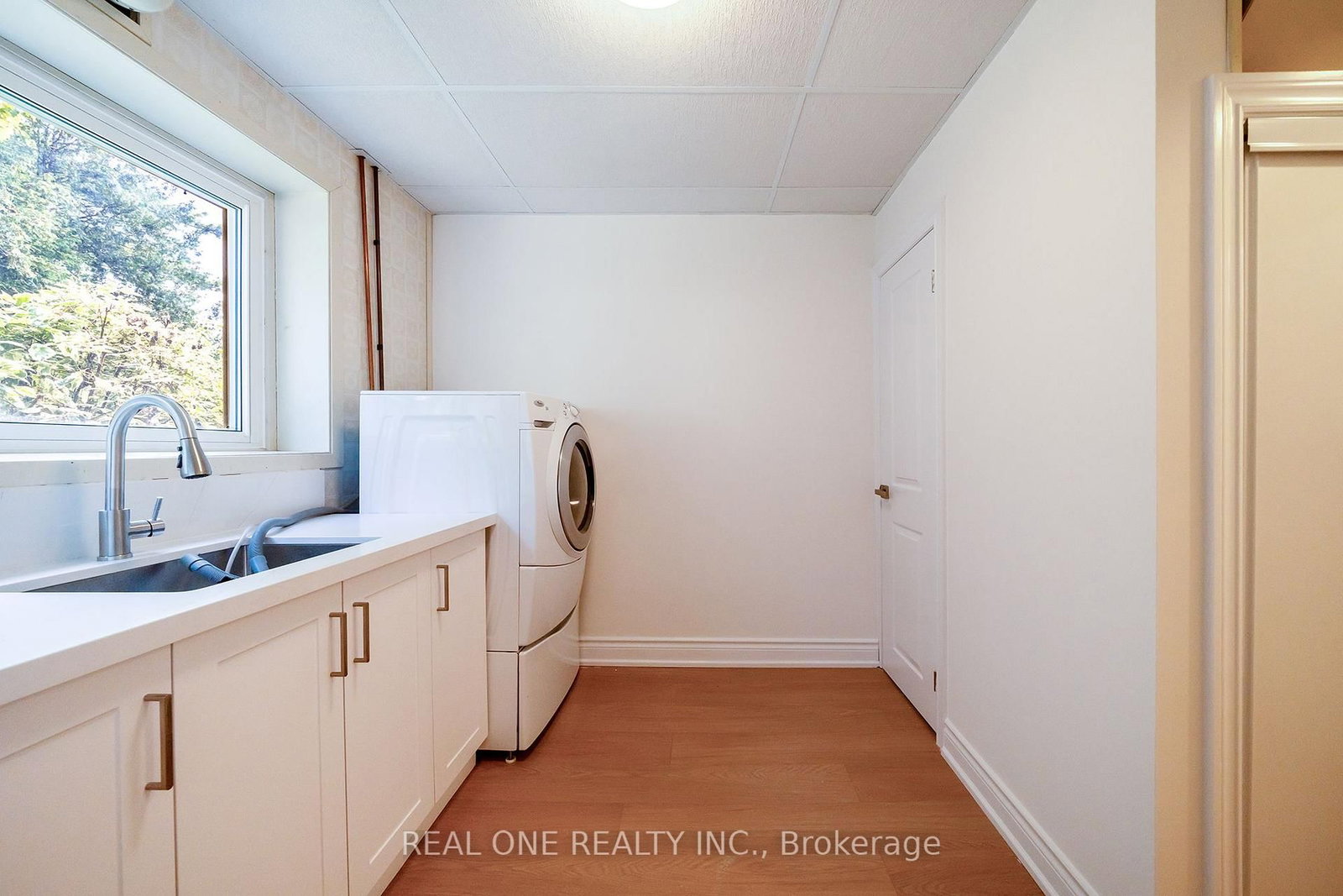 3148 Bentworth Drive • Burlington, ON photo 34