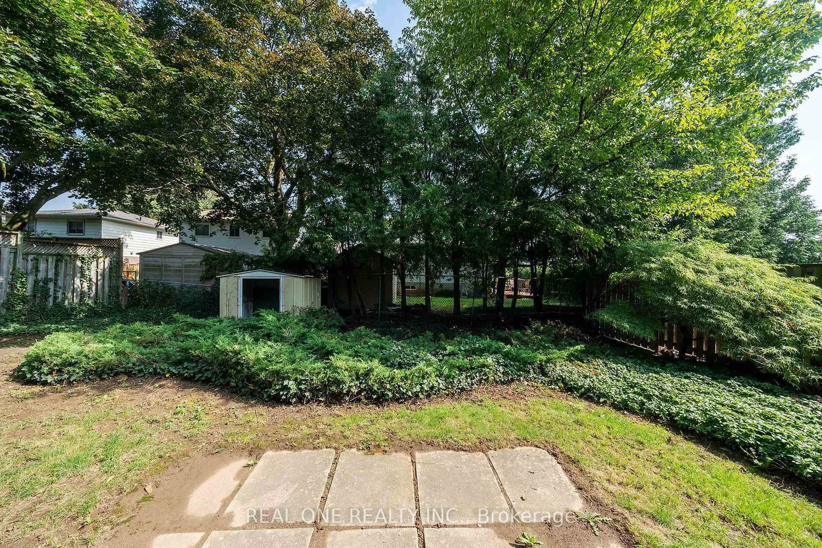 3148 Bentworth Drive • Burlington, ON photo 40