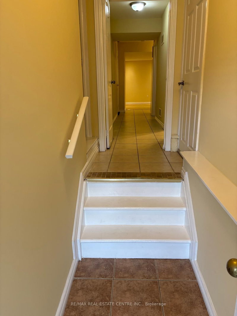 Bsmt - 21 Fahey Drive
