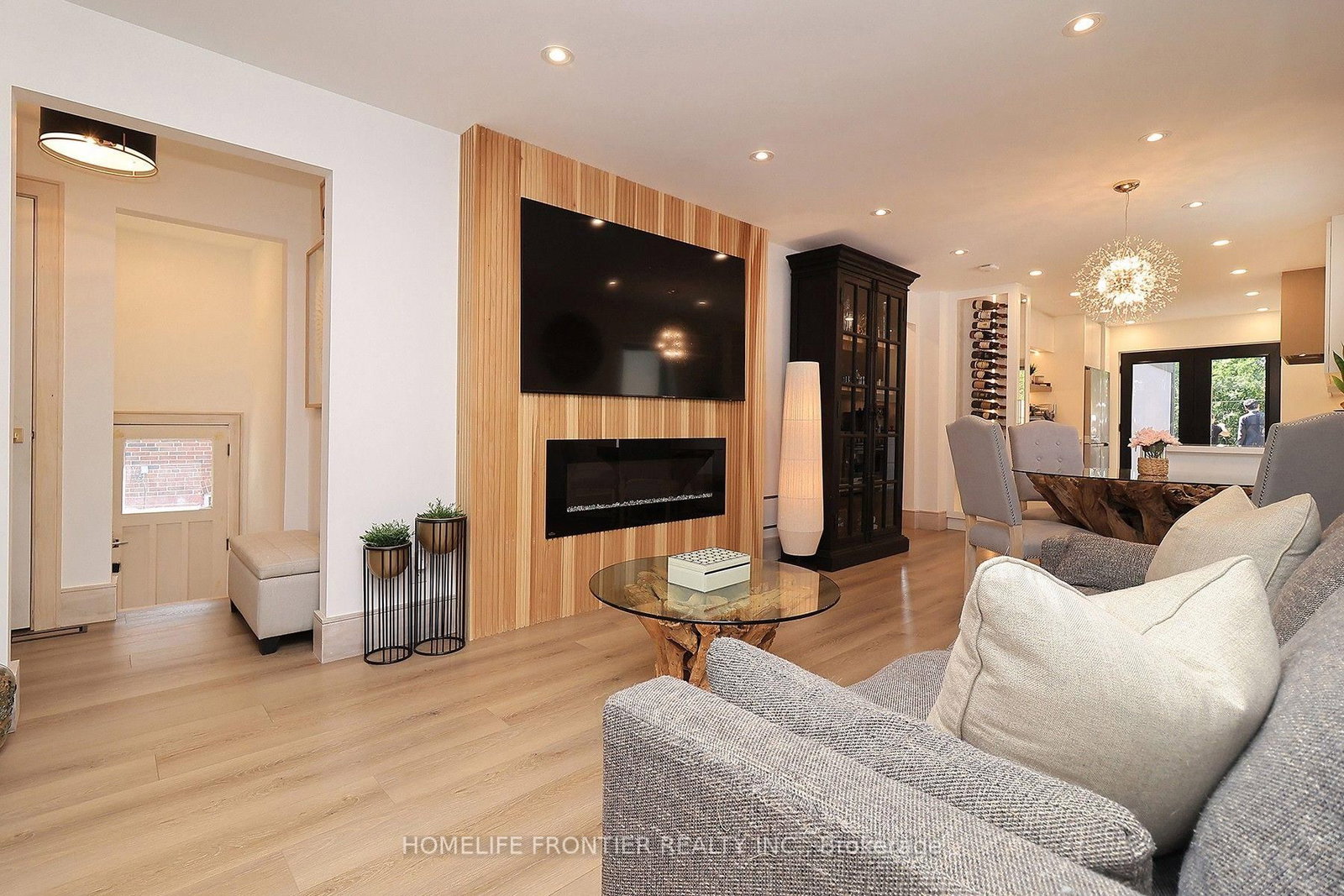 23 Whaley Drive • Toronto, ON photo 14