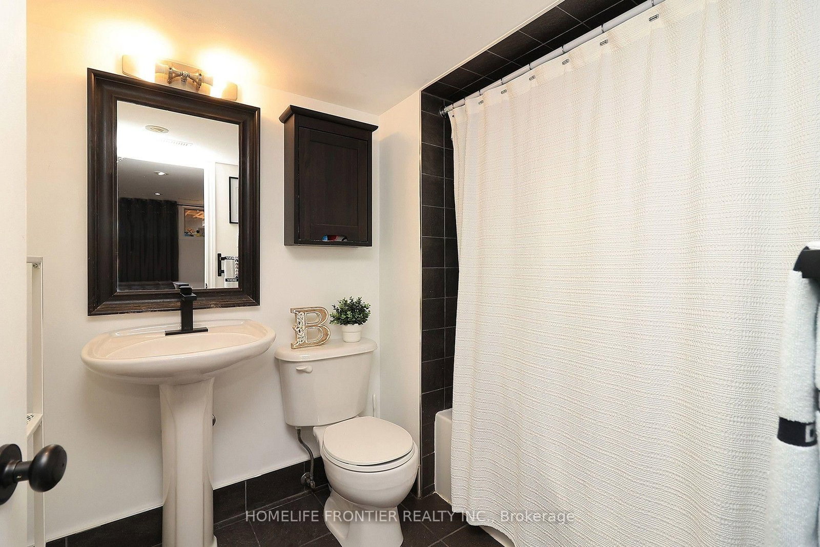 23 Whaley Drive • Toronto, ON photo 20
