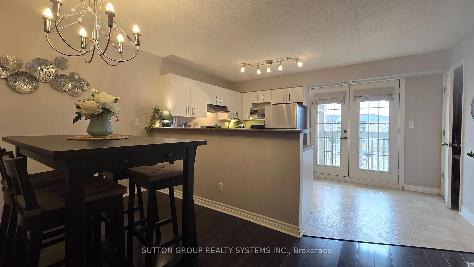 4005 Kilmer Drive • #301 • Burlington, ON photo 21