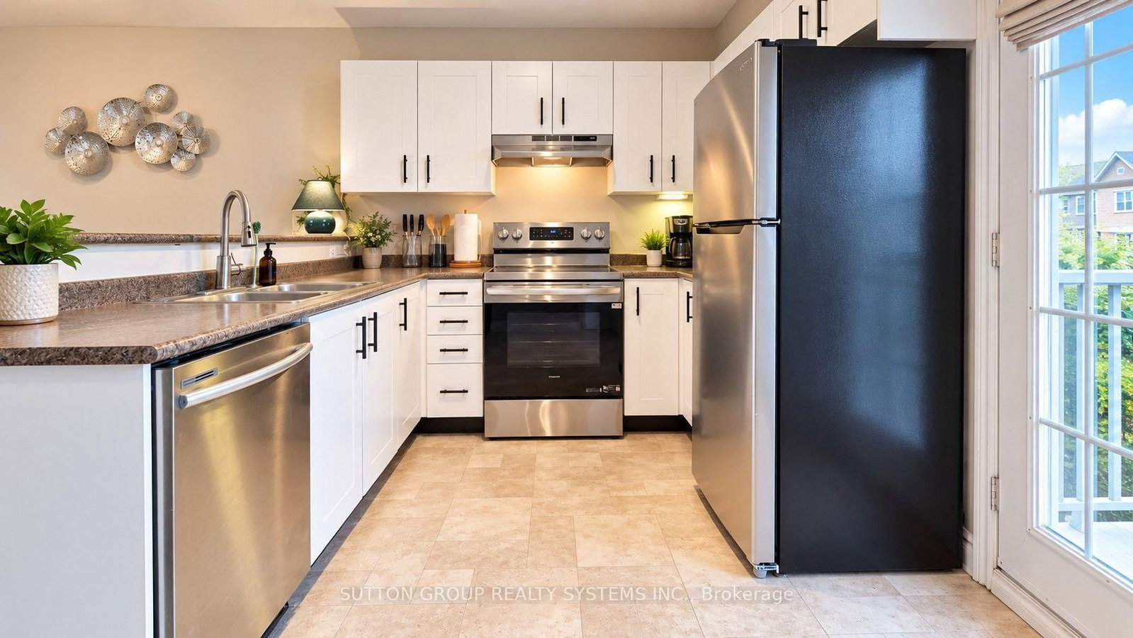 4005 Kilmer Drive • #301 • Burlington, ON photo 23