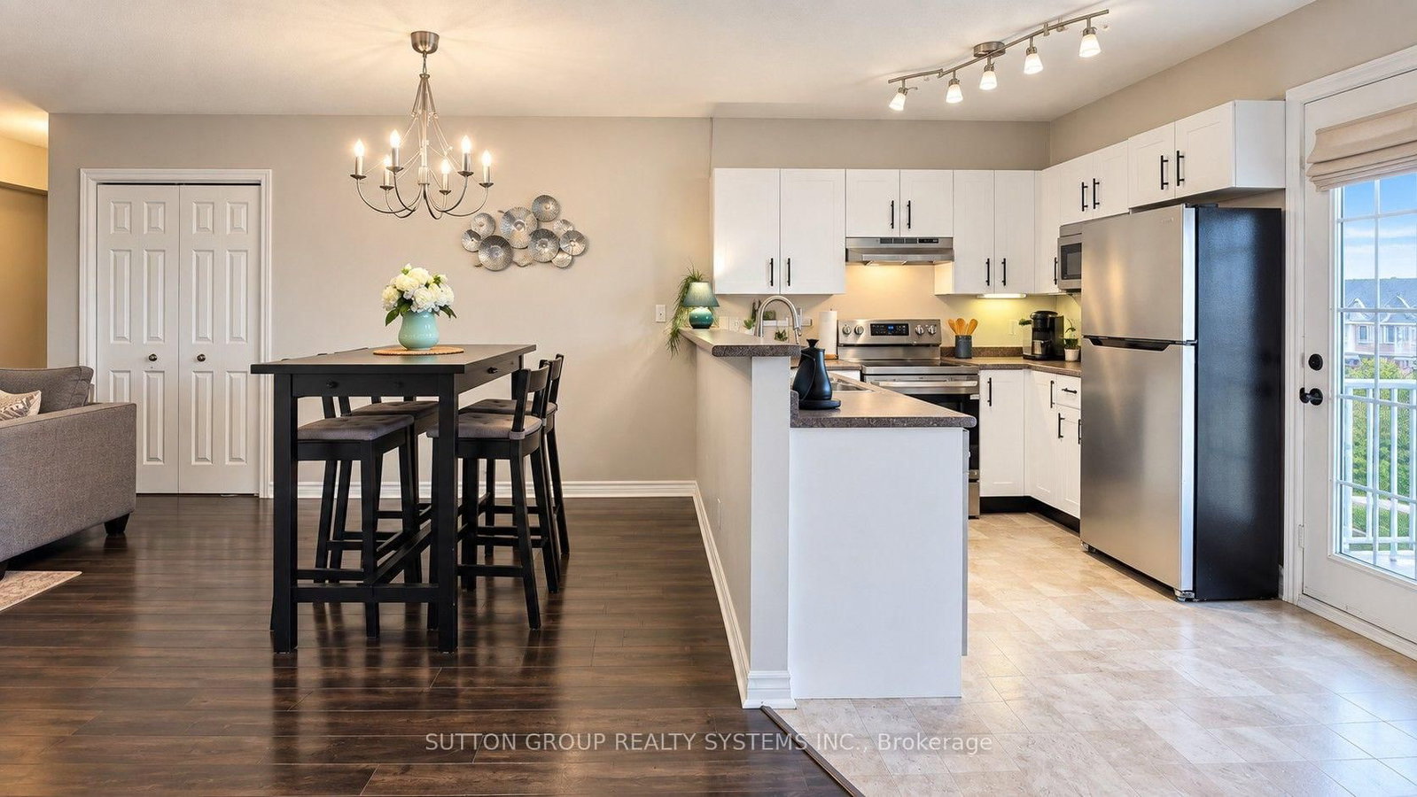 4005 Kilmer Drive • #301 • Burlington, ON photo 6