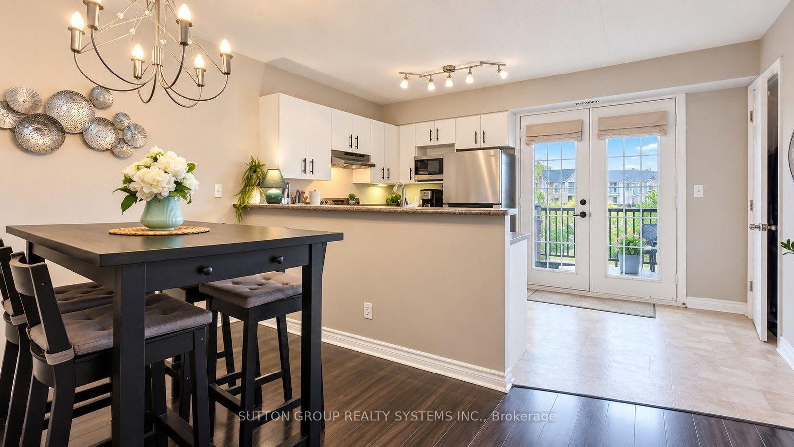 4005 Kilmer Drive • #301 • Burlington, ON photo 7
