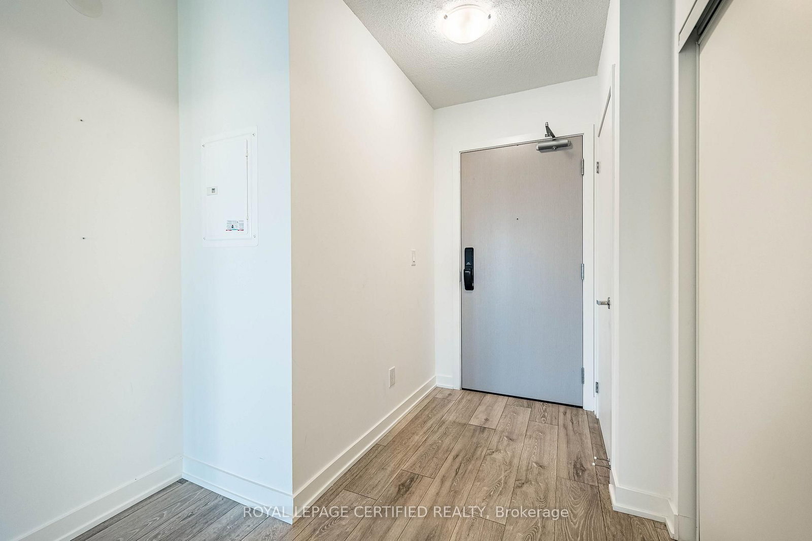 3210 Dakota Common • #A410 • Burlington, ON photo 10