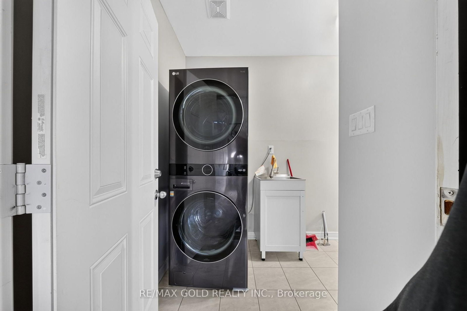 43 Kilkarrin Road W • Brampton, ON photo 10