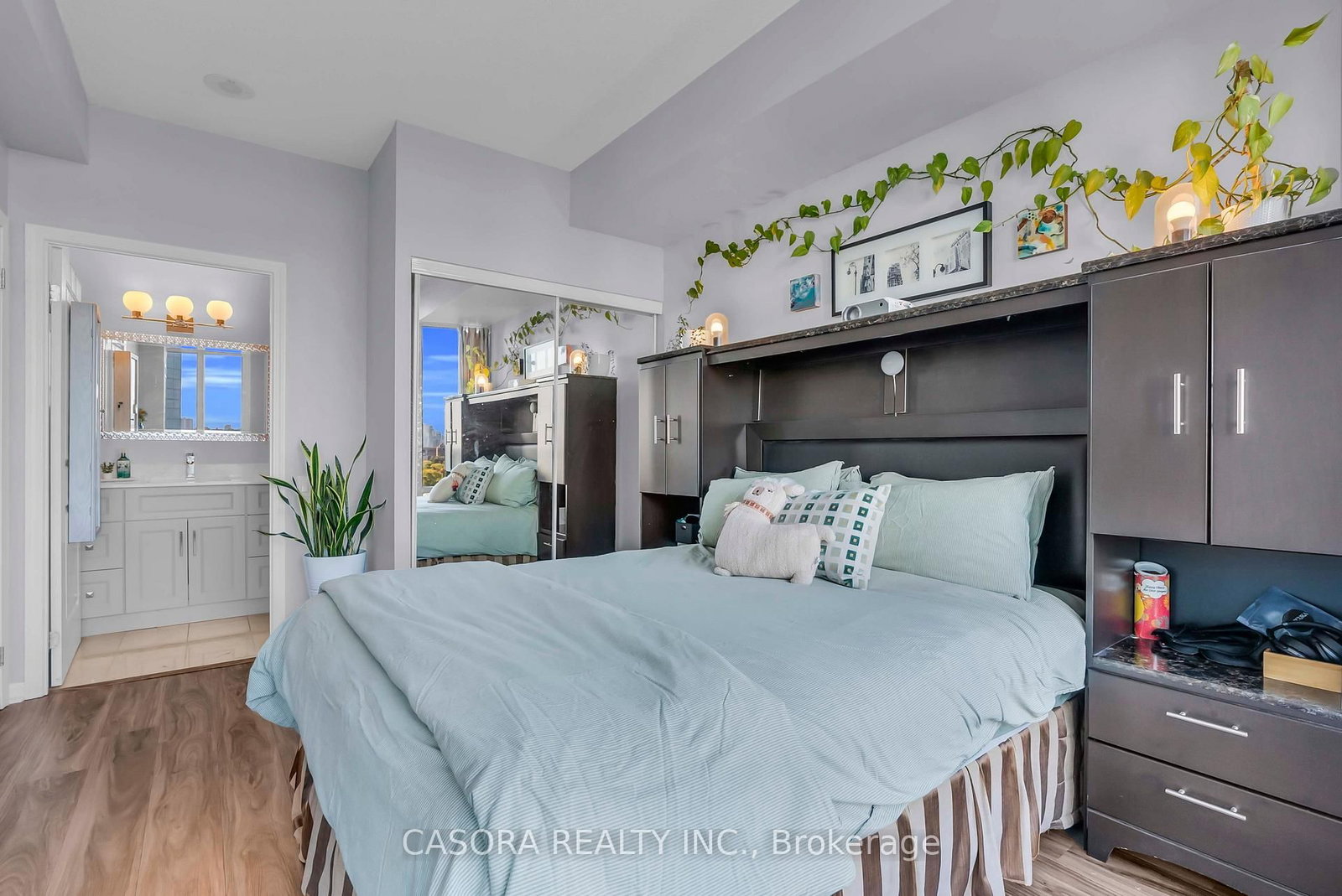15 Windermere Avenue • #1207 • Toronto, ON photo 17