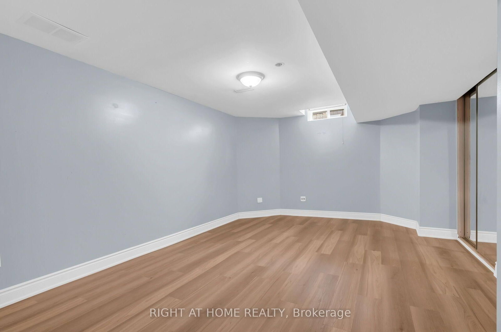 4487 Inchbury Road • Mississauga, ON photo 41