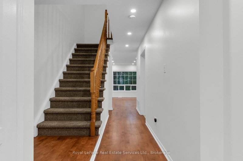 7360 Zinnia Pl photo 5