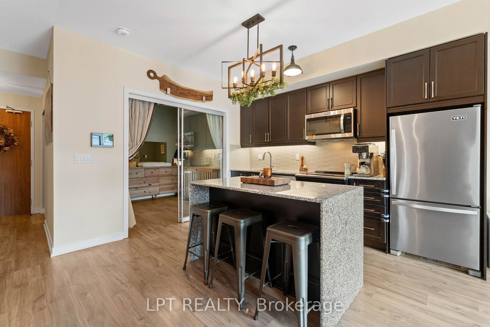 50 Ann Street • #303 • Caledon, ON photo 1