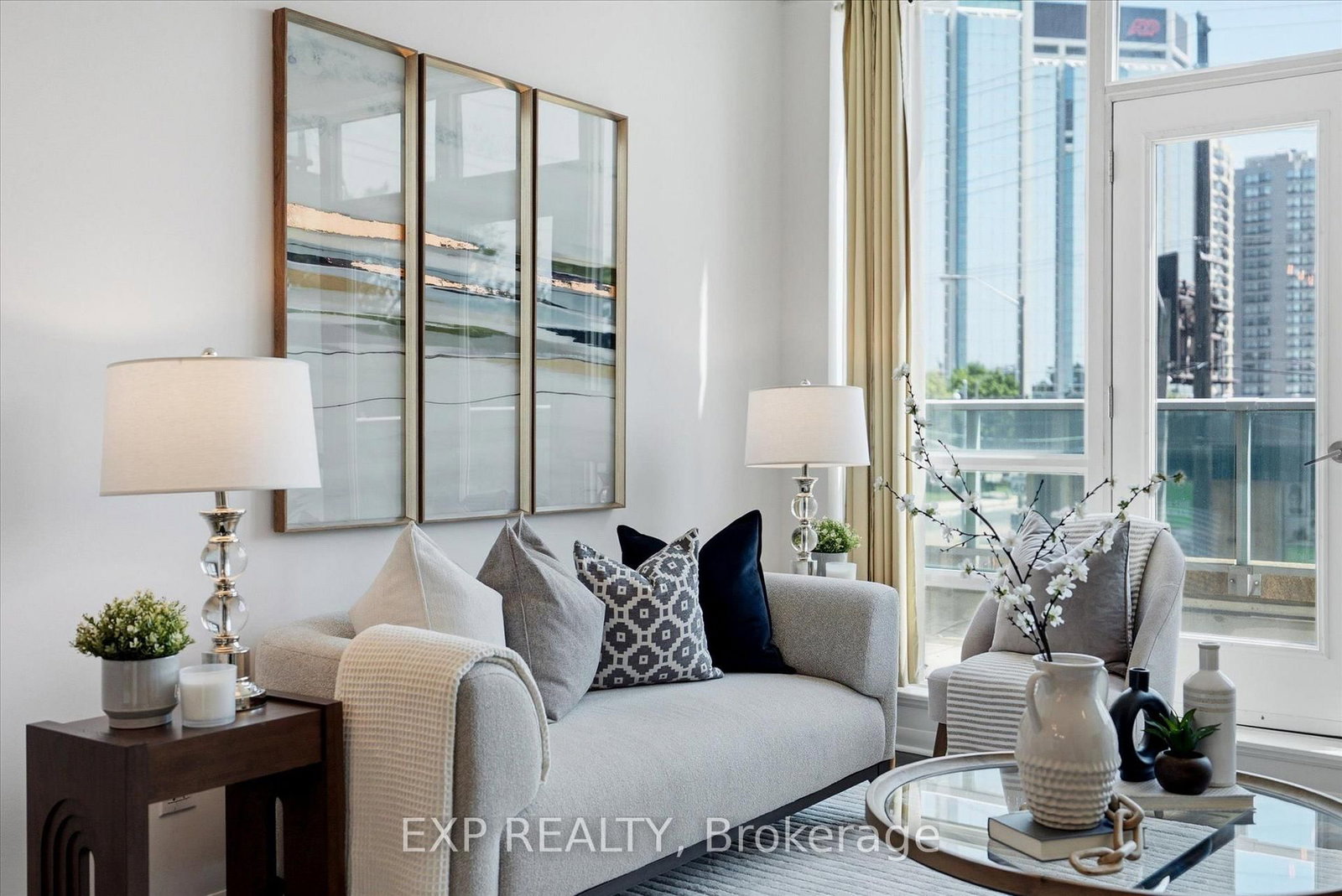 3391 Bloor Street W • #221 • Toronto, ON photo 12