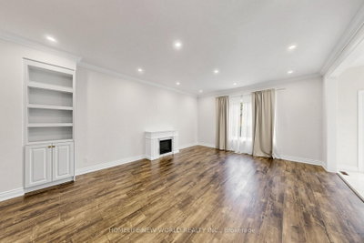 3973 Rolling Valley Drive • Mississauga, ON photo 8