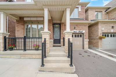 12 Enclave Trail • Brampton, ON photo 6