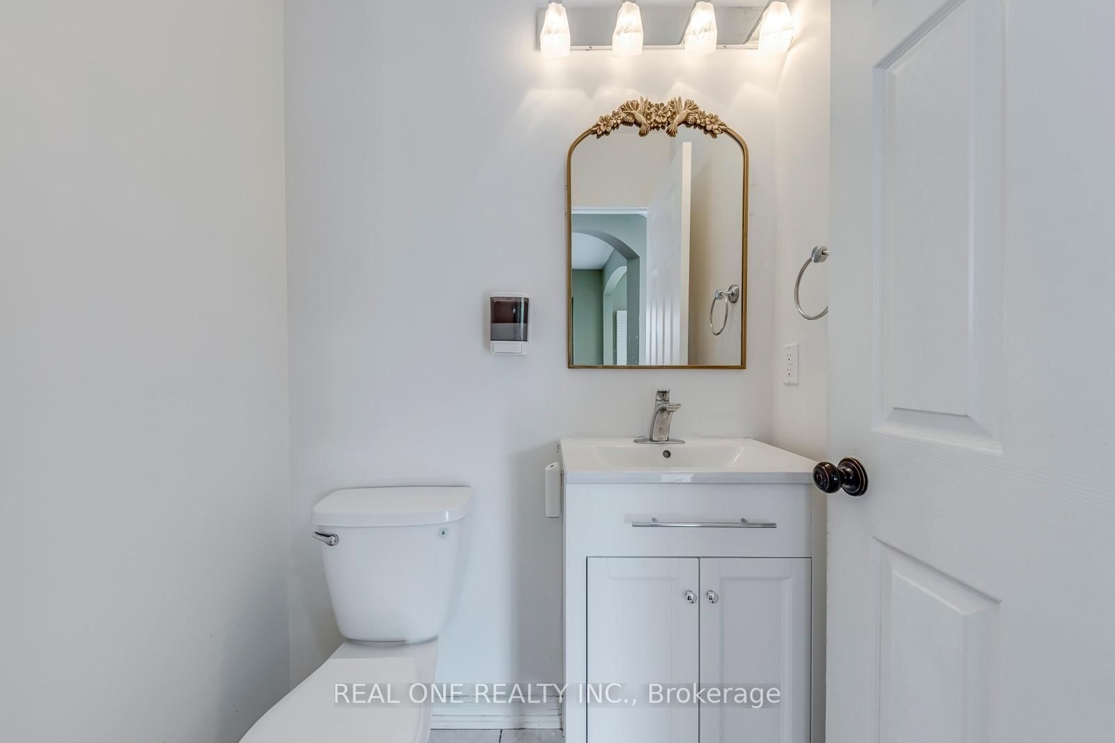 4201 Prudham Avenue • Burlington, ON photo 16