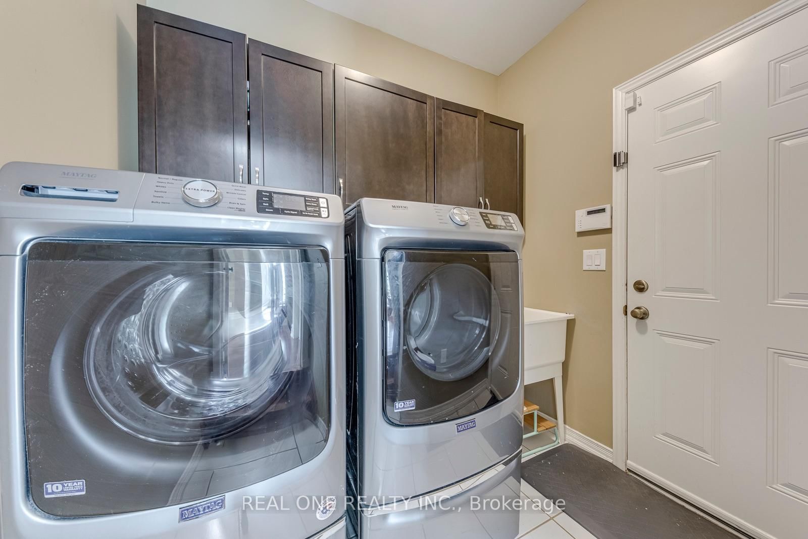 4201 Prudham Avenue • Burlington, ON photo 17