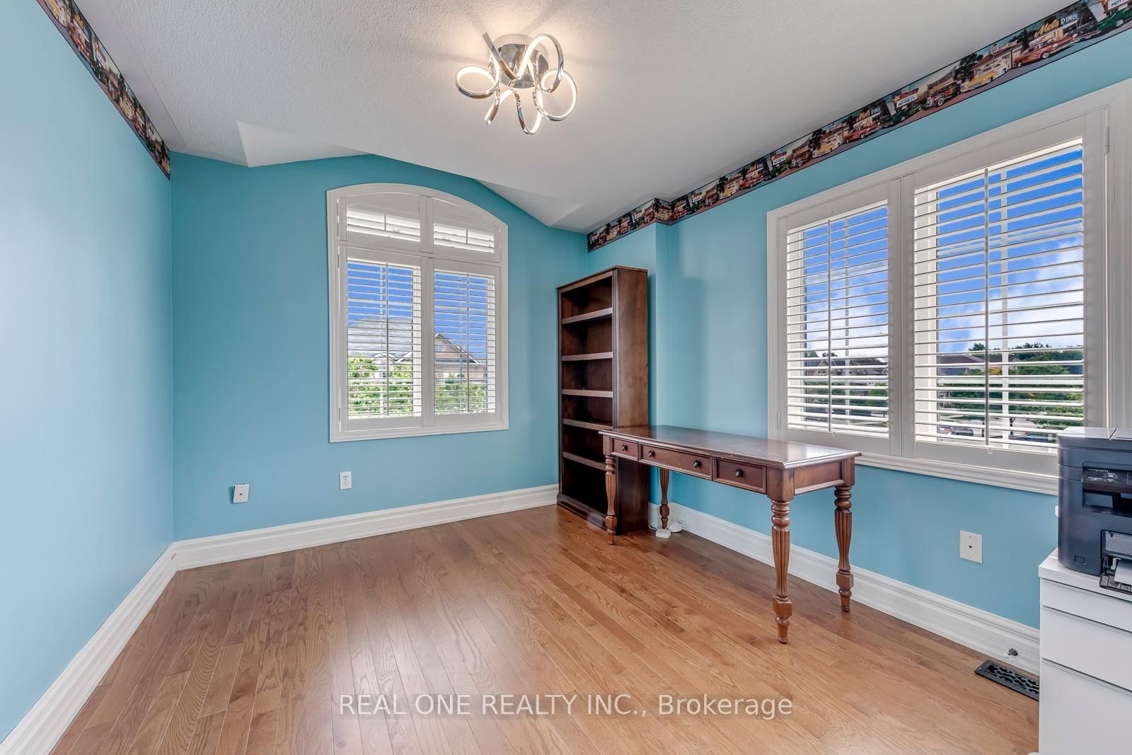 4201 Prudham Avenue • Burlington, ON photo 27