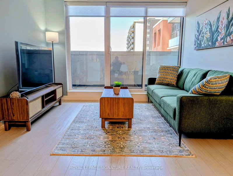 509 - 4010 Eglinton Avenue W