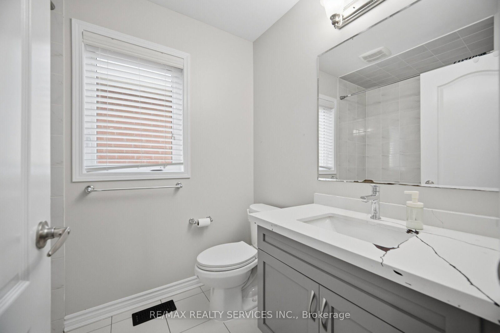 3 Fenchurch Drive • Brampton, ON photo 34