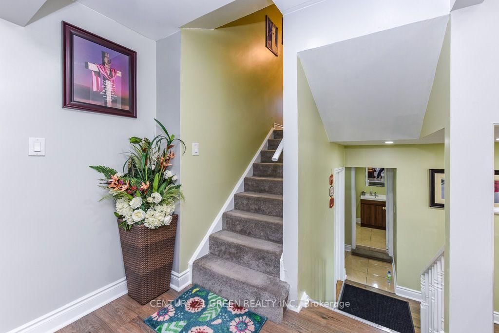 380 Bartley Bull Parkway • Brampton, ON photo 12
