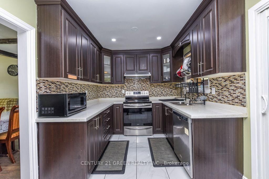 380 Bartley Bull Parkway • Brampton, ON photo 13