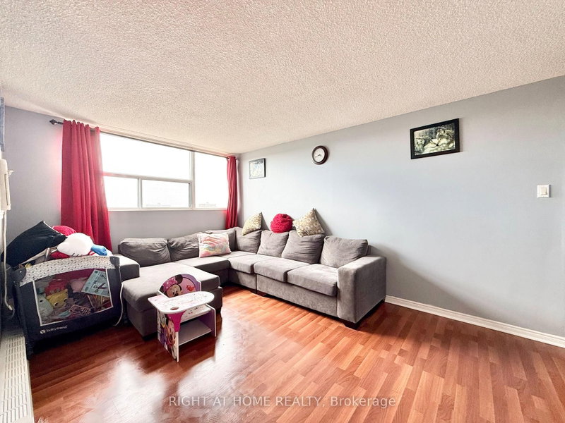 home for sale on 1013-2900 Battleford Road