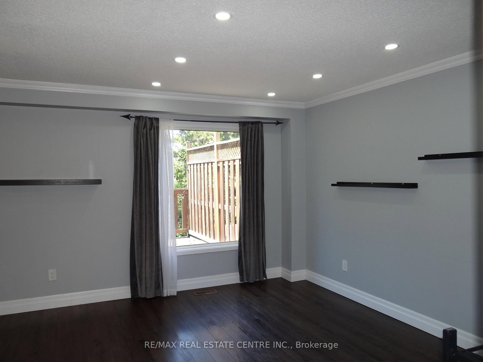 28 Rawling Crescent • Brampton, ON photo 11