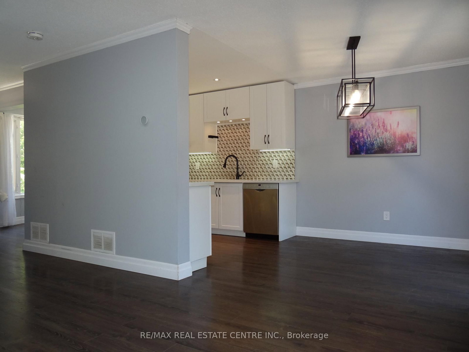 28 Rawling Crescent • Brampton, ON photo 13