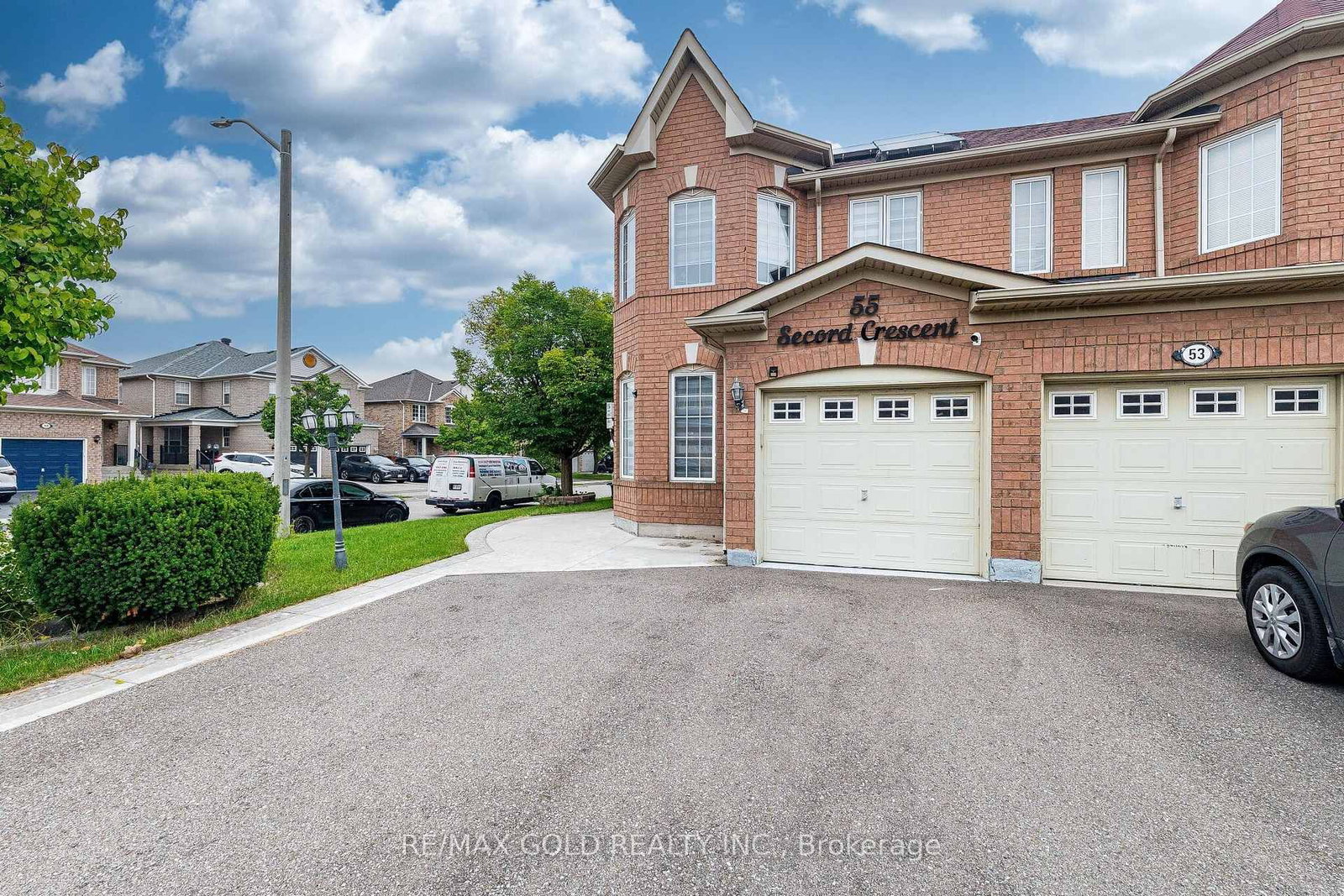55 Secord Crescent • Brampton, ON photo 4