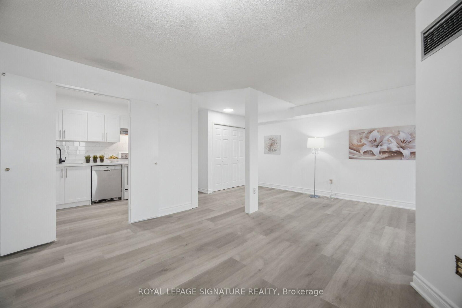 1580 Mississauga Valley Boulevard • #906 • Mississauga, ON photo 10