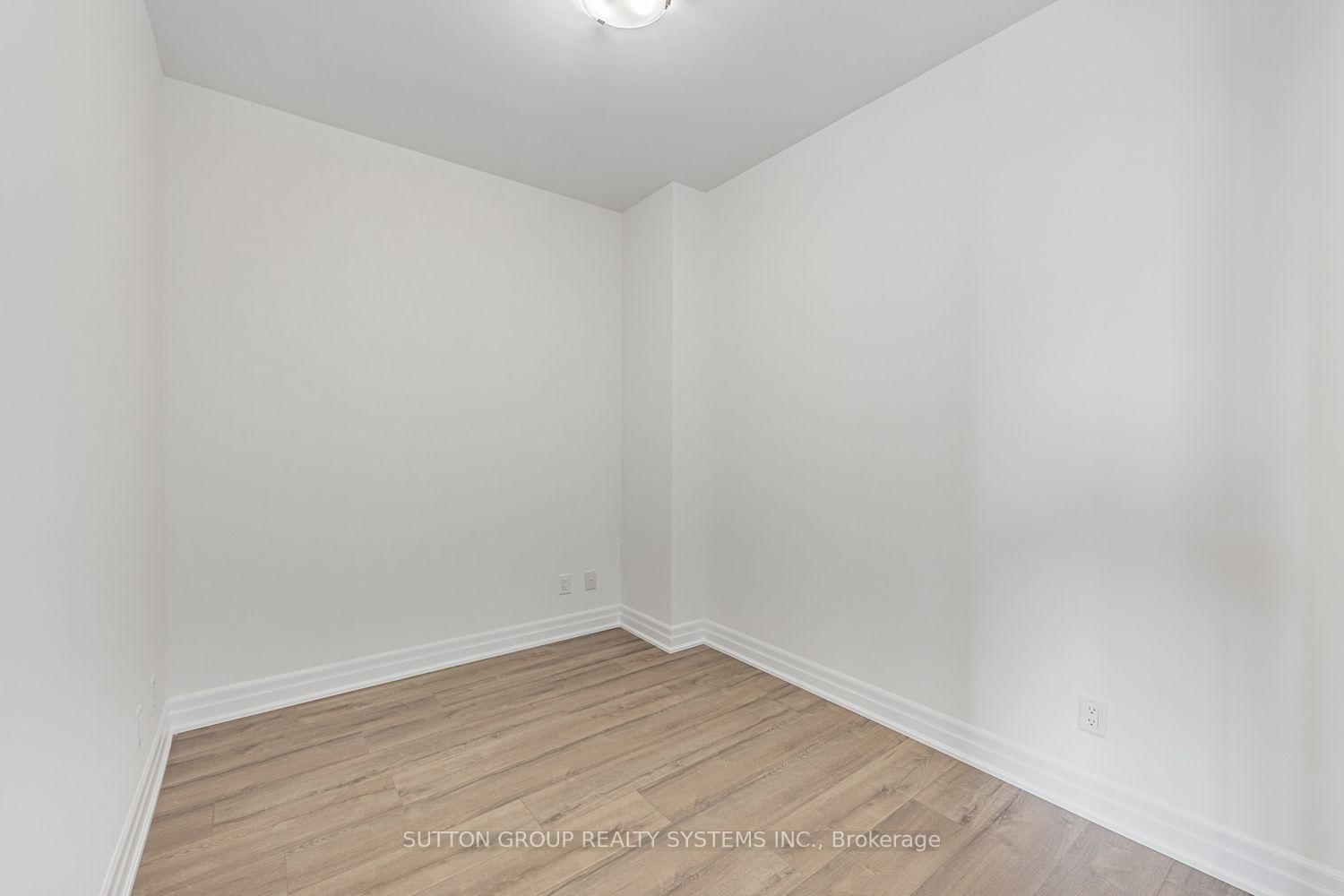 36 Elm Drive W • #2208 • Mississauga, ON photo 15