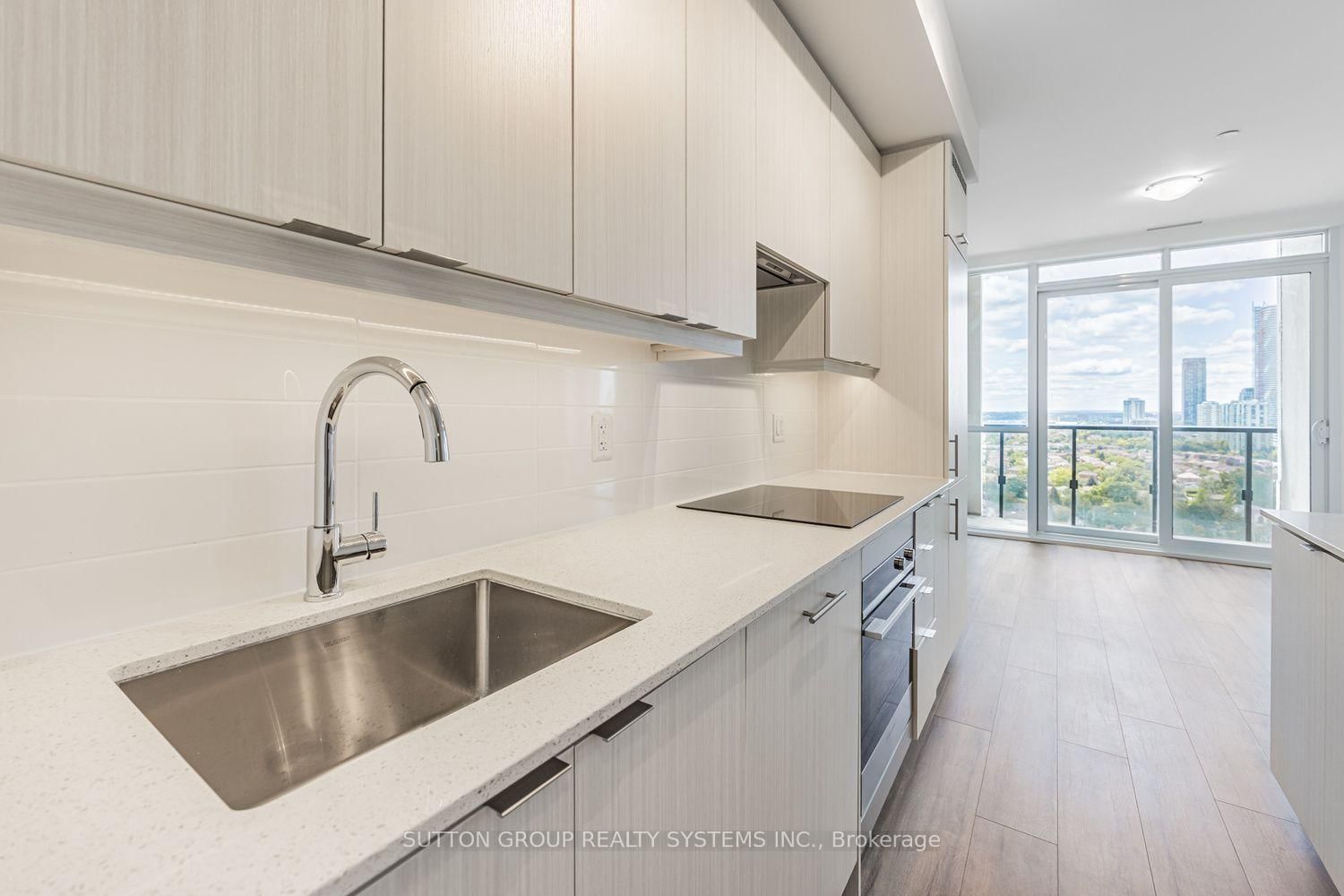 36 Elm Drive W • #2208 • Mississauga, ON photo 6