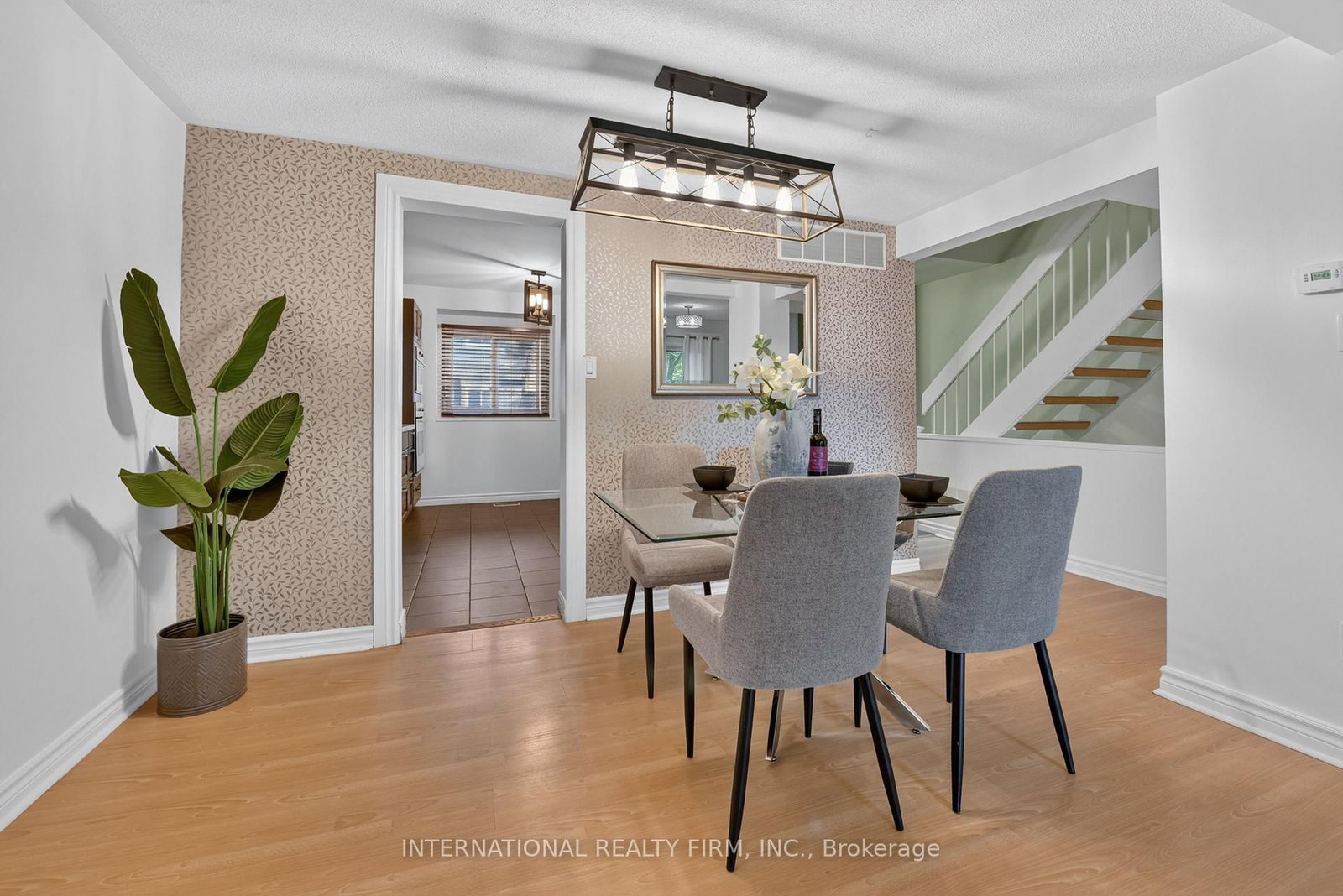 6855 Glen Erin Drive • #15 • Mississauga, ON photo 5