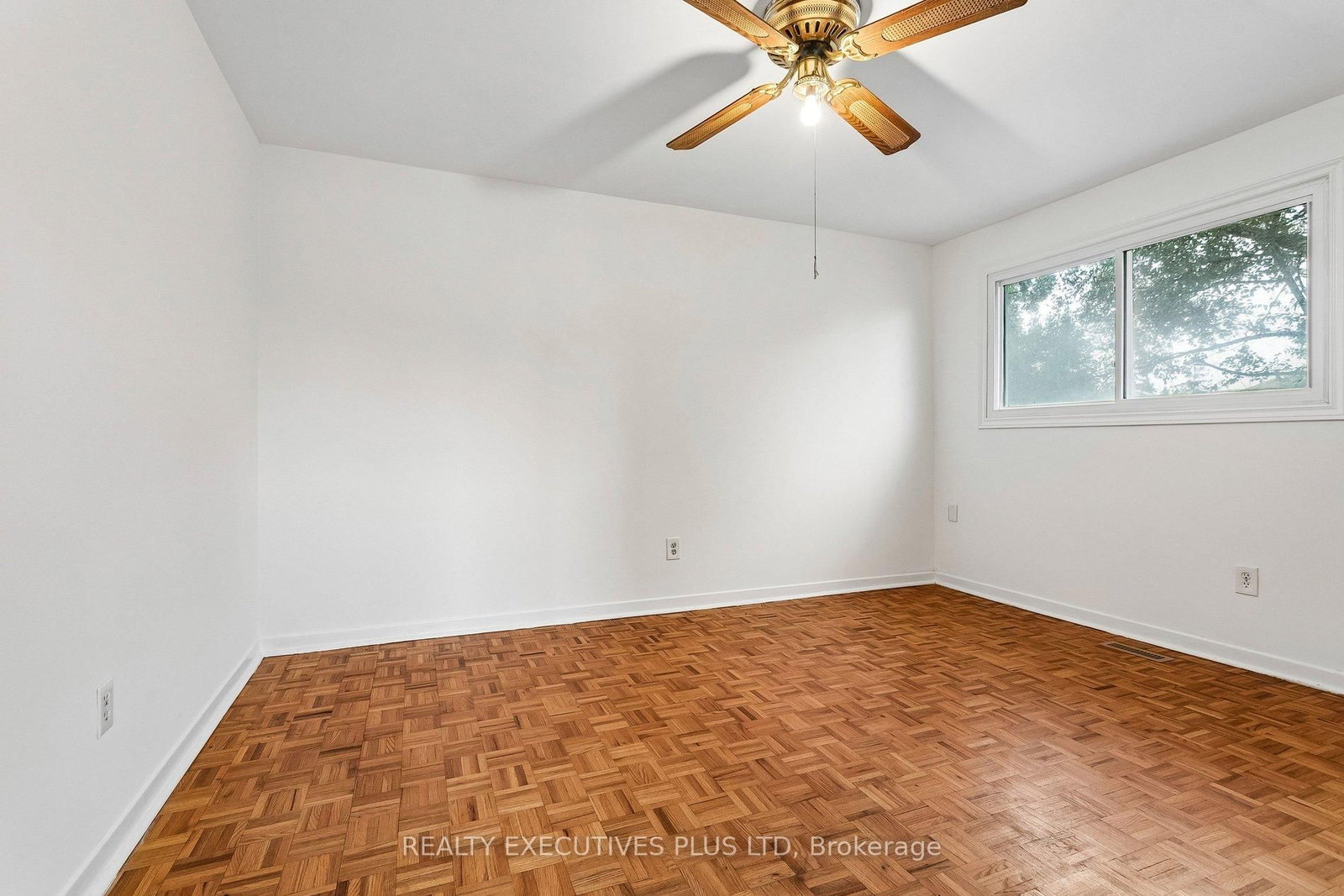 1037 Stainton Drive • Mississauga, ON photo 26