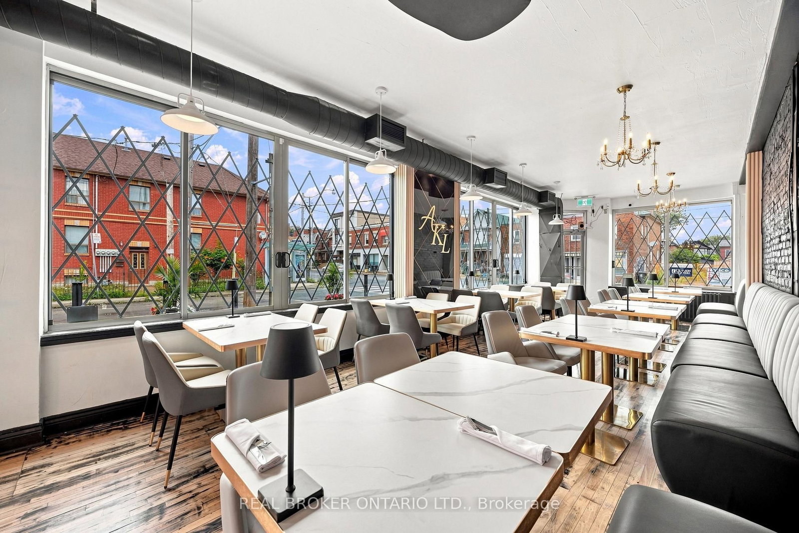 1438A Dufferin Street • Toronto, ON photo 10